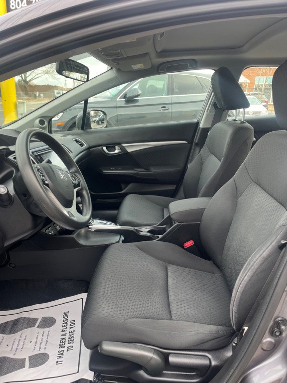 2015 Honda Civic Image 9