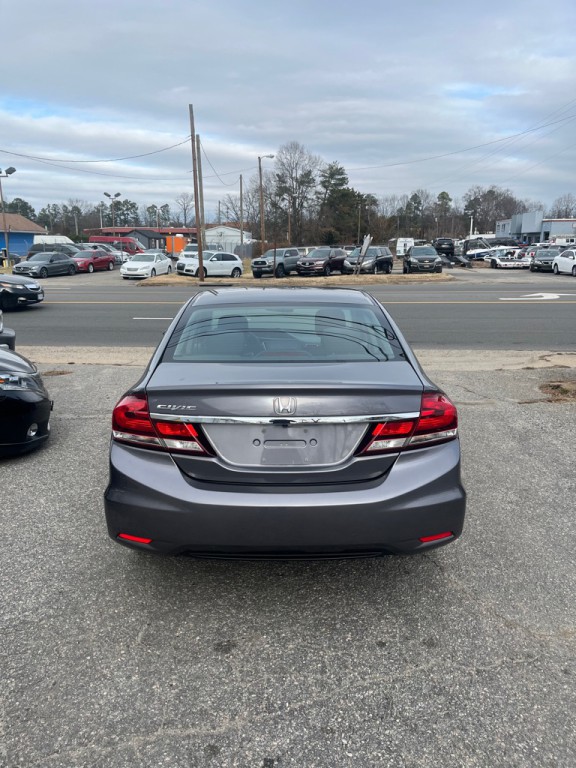 2015 Honda Civic Image 25