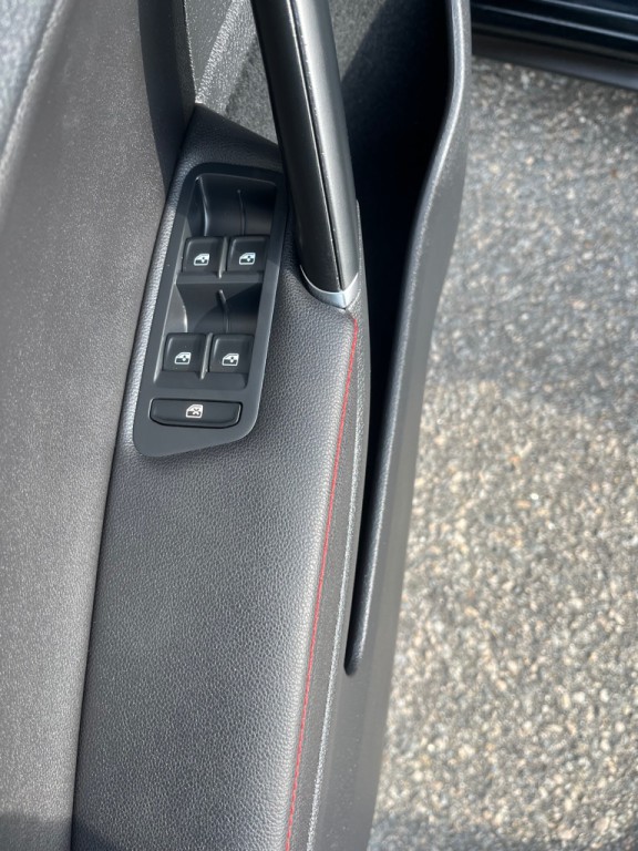 2020 Volkswagen GTI Image 8