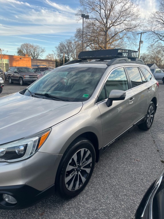 2015 Subaru Outback Image 5
