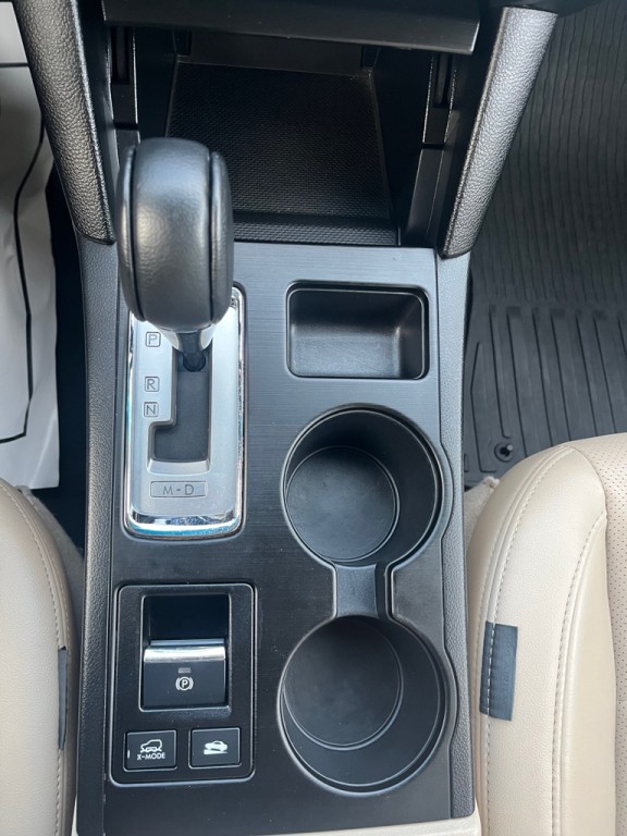 2015 Subaru Outback Image 11