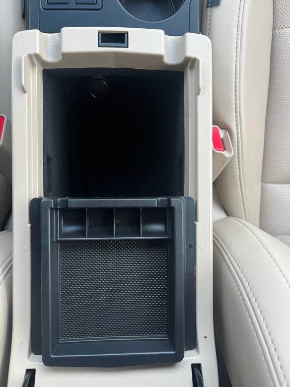 2015 Subaru Outback Image 12