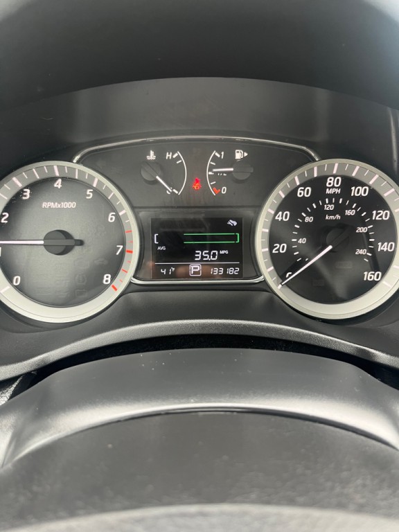 2015 Nissan Sentra Image 11