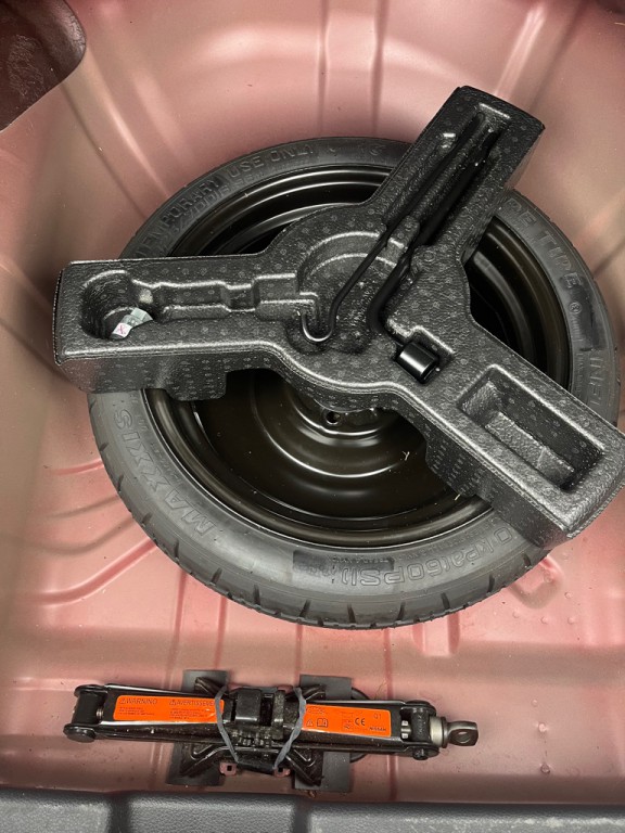 2015 Nissan Sentra Image 24