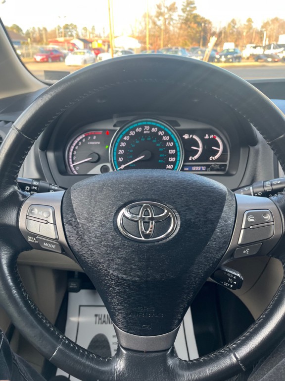 2010 Toyota Venza Image 11