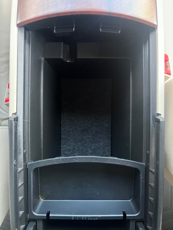 2010 Toyota Venza Image 14