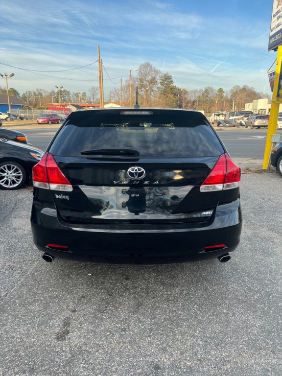 2010 Toyota Venza Image 22