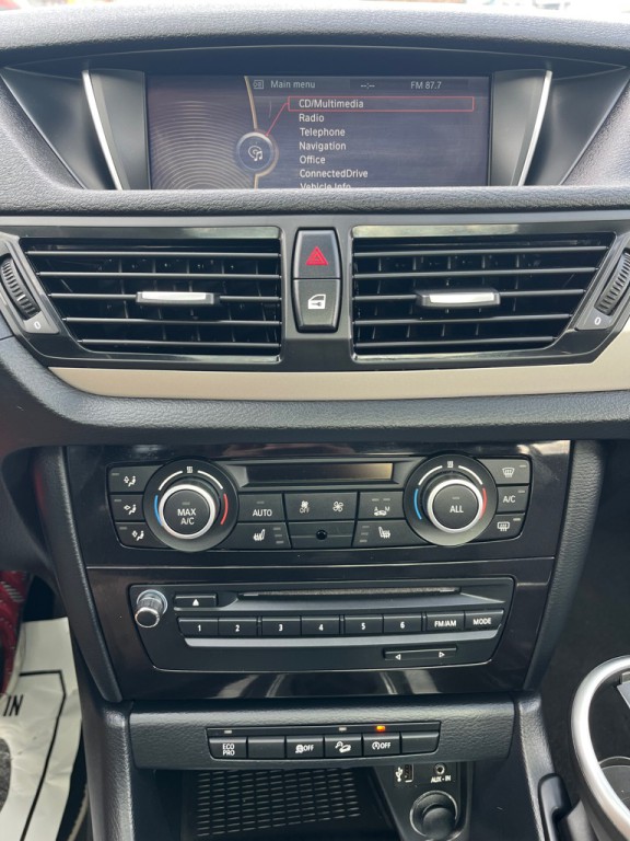 2014 BMW X1 Image 10