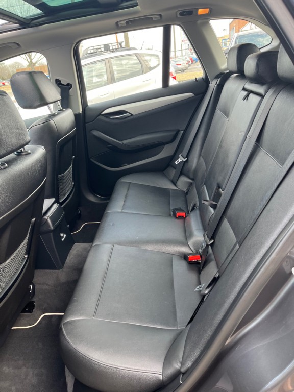 2014 BMW X1 Image 16