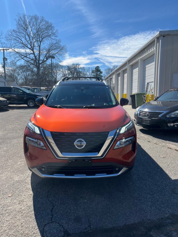 2021 Nissan Rogue Image 2