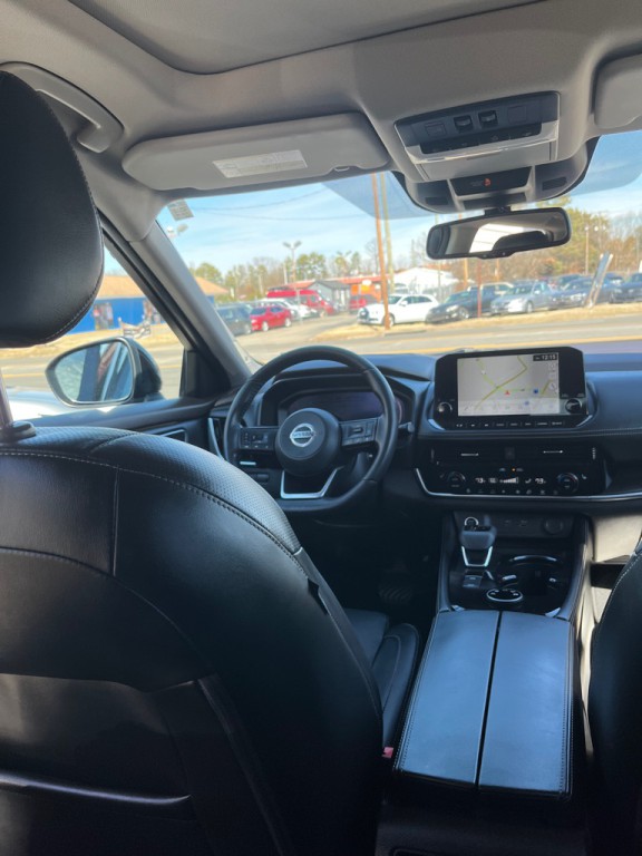 2021 Nissan Rogue Image 25