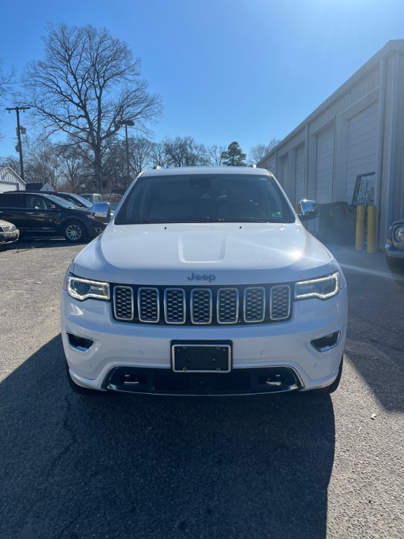 2018 Jeep Grand Cherokee Image 2