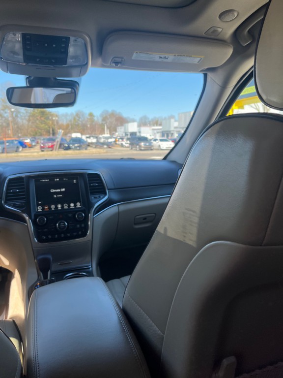 2018 Jeep Grand Cherokee Image 22