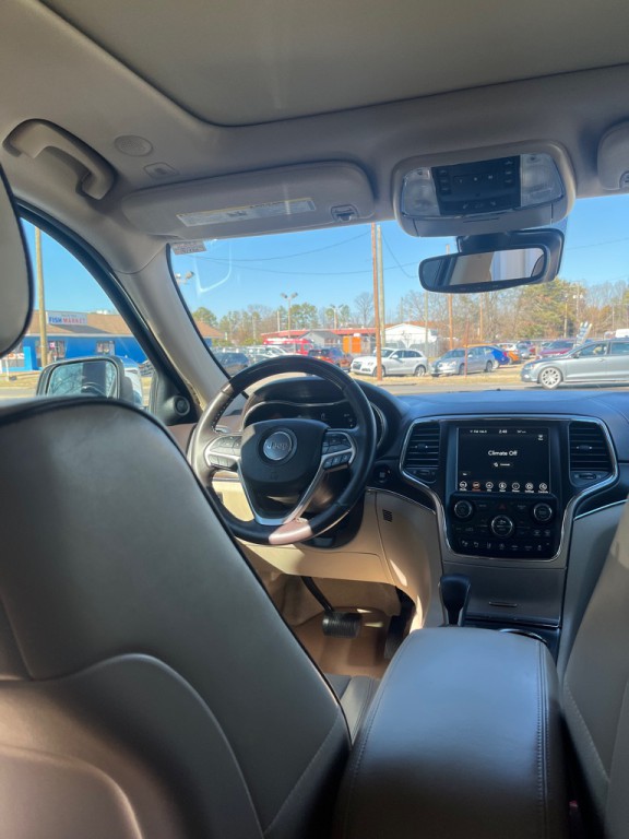 2018 Jeep Grand Cherokee Image 23