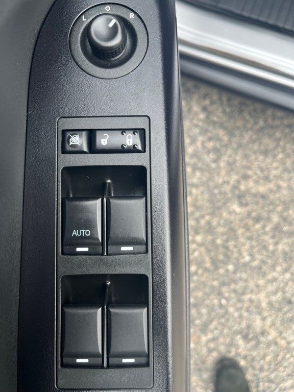 2016 Jeep Patriot Image 6