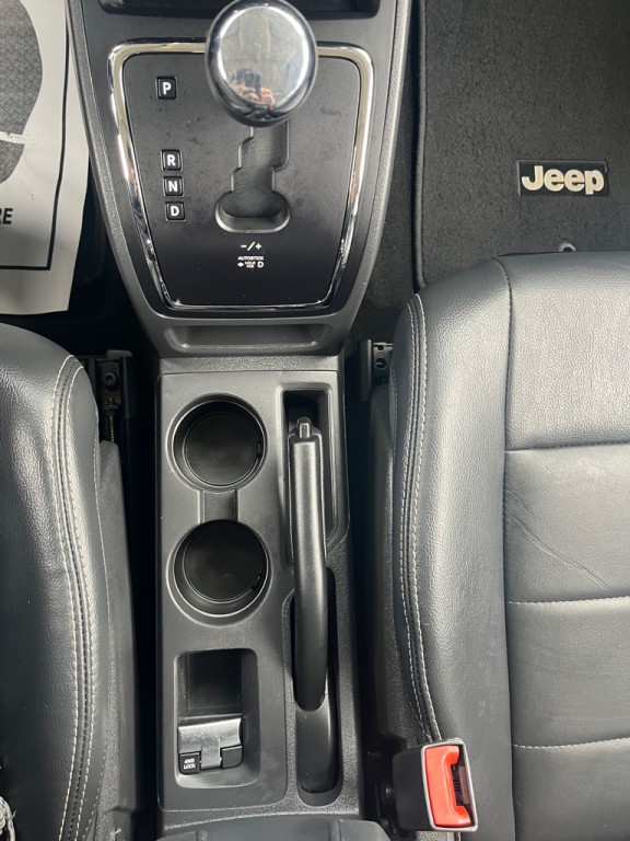 2016 Jeep Patriot Image 10