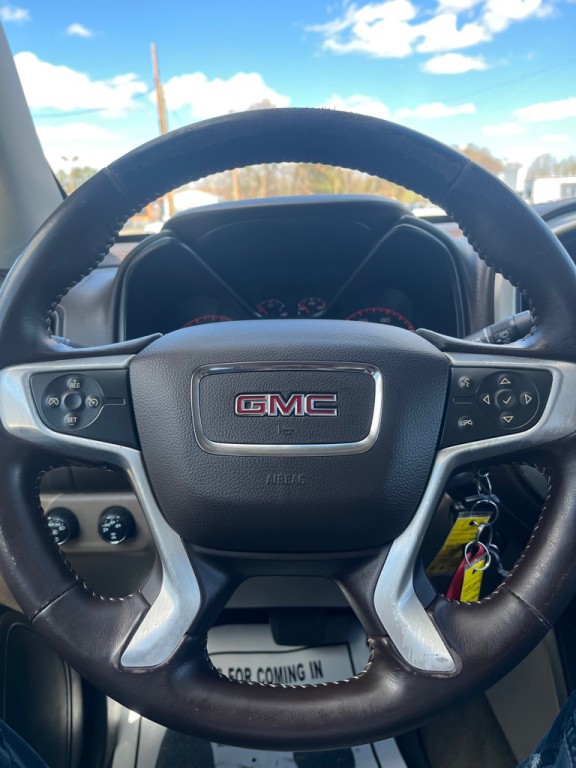 2016 GMC Canyon Image 9