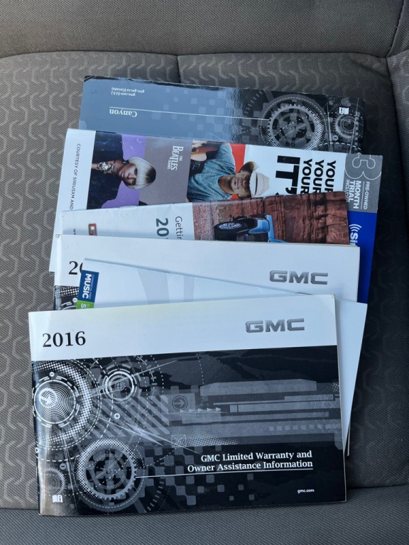 2016 GMC Canyon Image 15