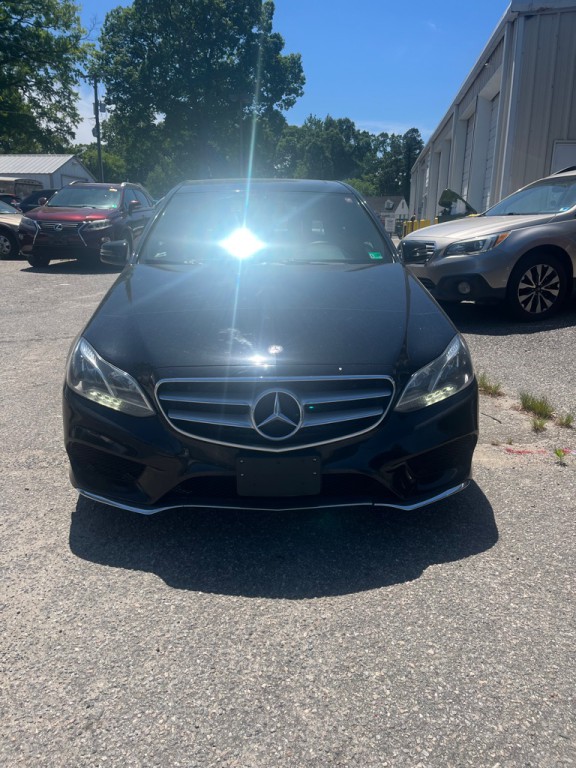 2014 Mercedes-Benz E-Class Image 2