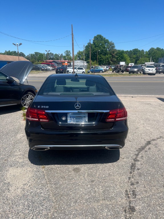 2014 Mercedes-Benz E-Class Image 26