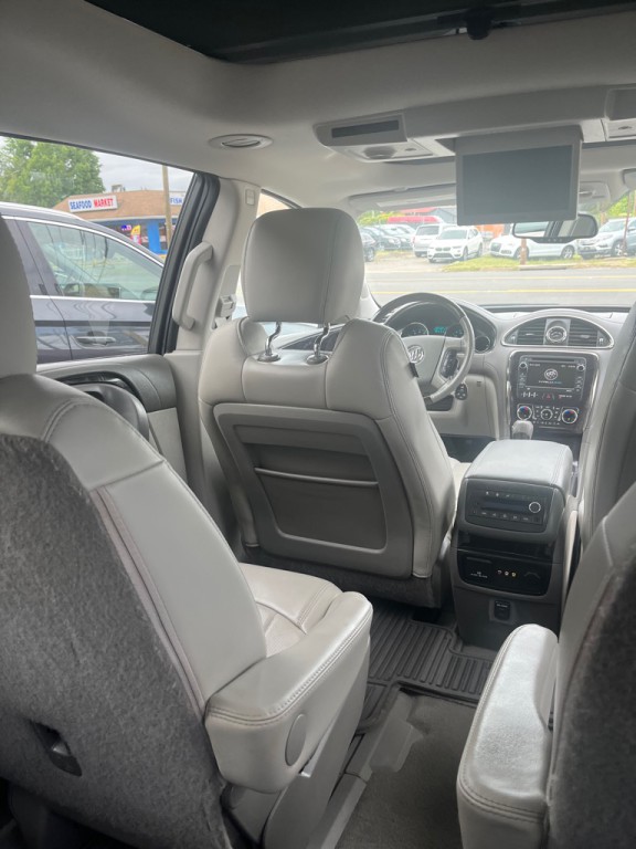 2015 Buick Enclave Image 22