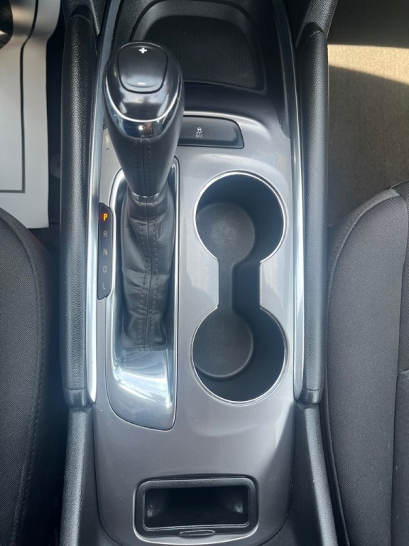 2018 Chevrolet Malibu Image 12