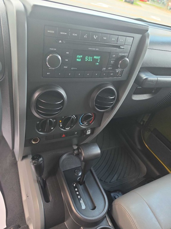 2008 Jeep Wrangler Image 16