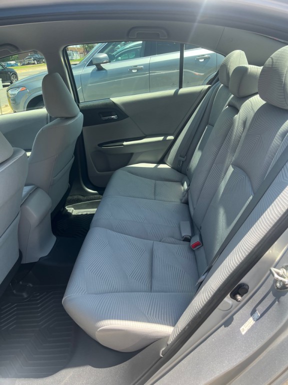 2014 Honda Accord Image 17