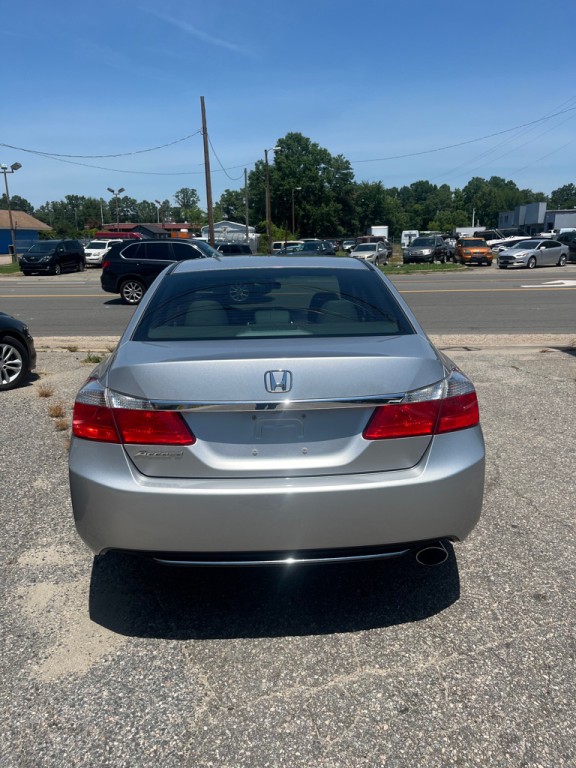 2014 Honda Accord Image 25