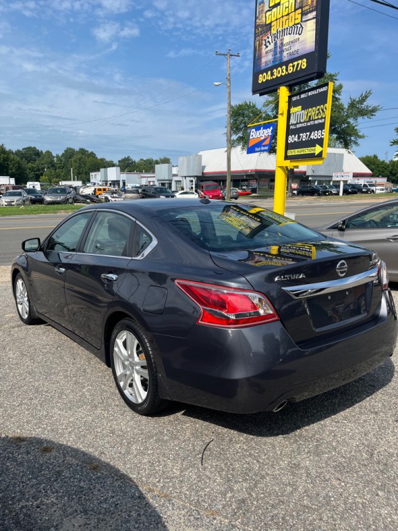 2013 Nissan Altima Image 4