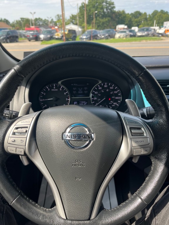 2013 Nissan Altima Image 10