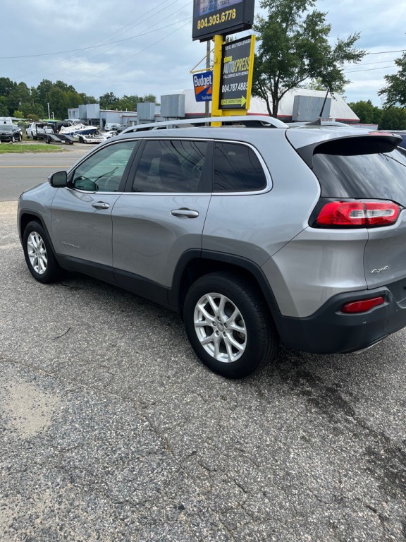 2016 Jeep Cherokee Image 4