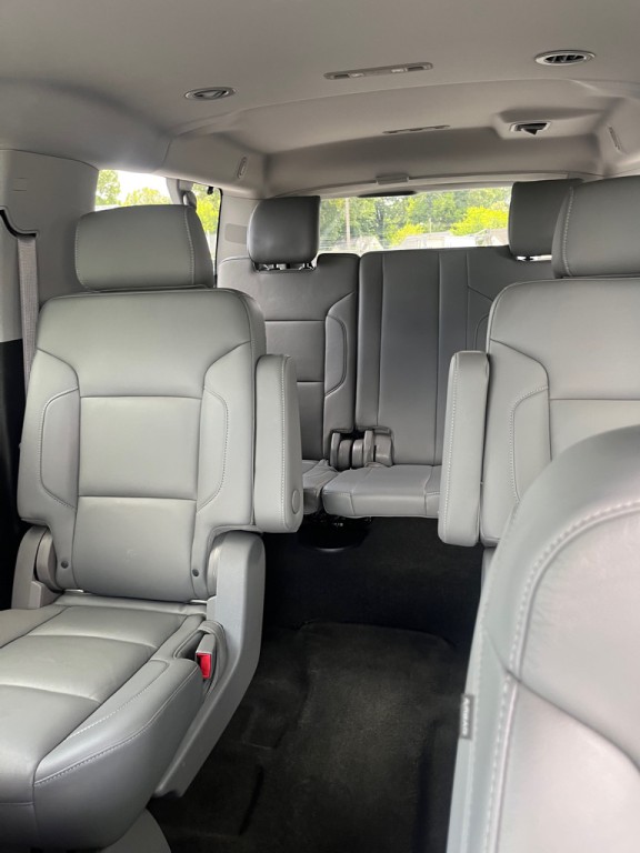 2016 Chevrolet Suburban Image 19