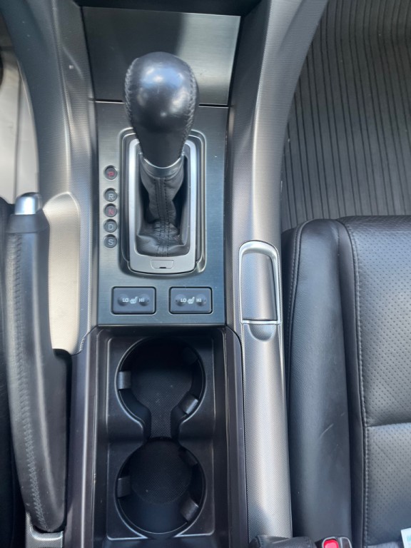 2012 Acura TL Image 15