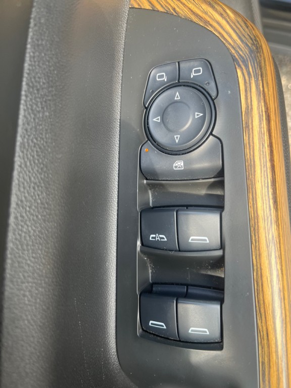 2017 GMC Acadia Image 7