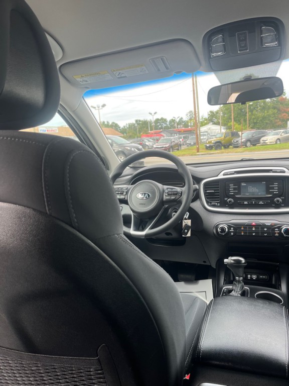 2016 Kia Sorento Image 19