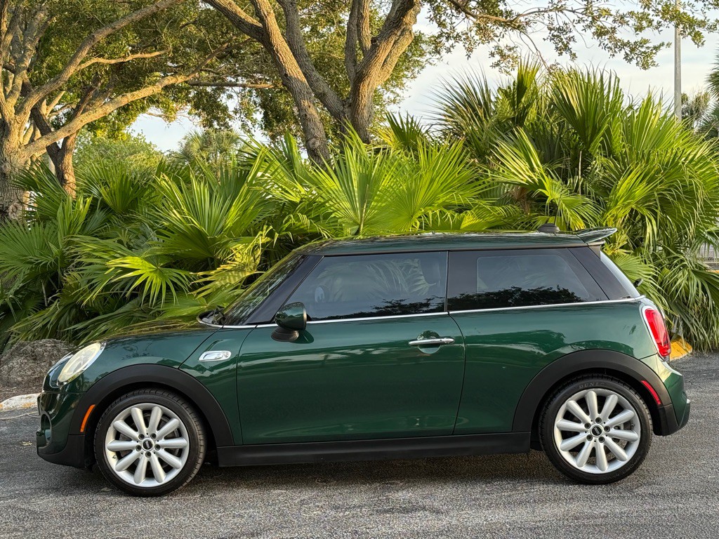 2015 MINI Cooper Image 4