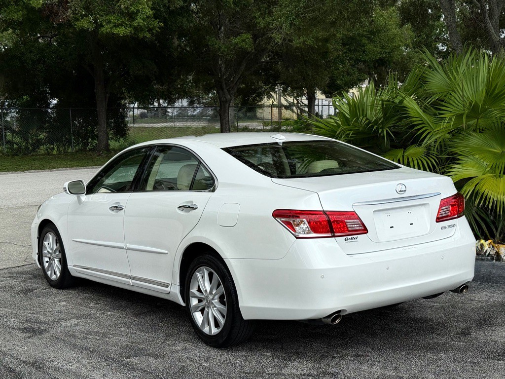 2012 Lexus ES 350 Image 10