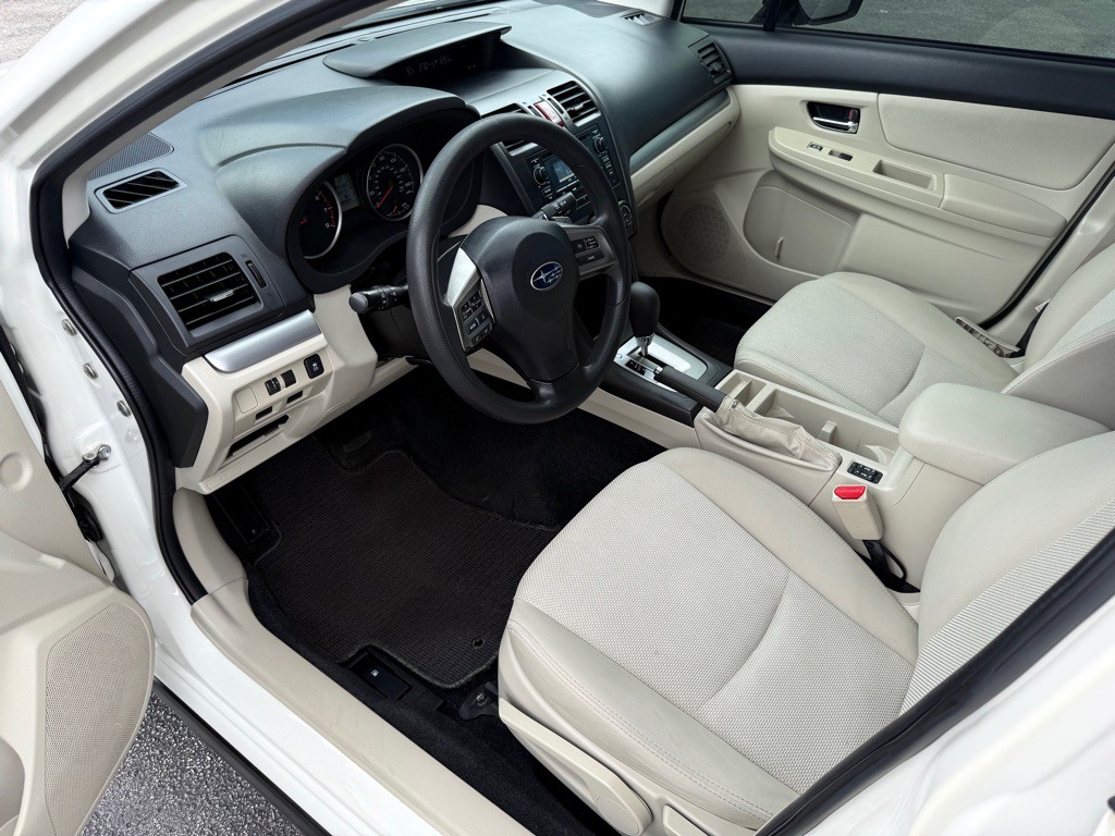 2014 Subaru Crosstrek Image 2