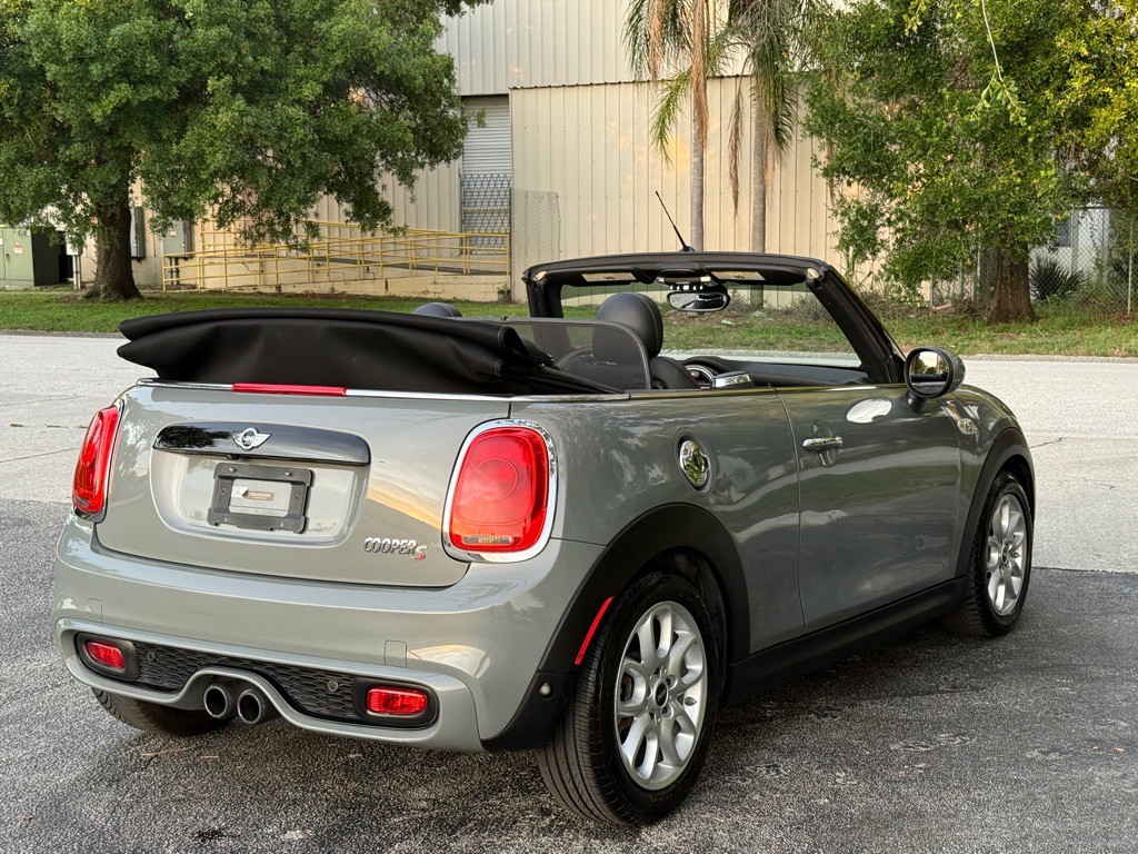 2016 MINI Cooper Image 3