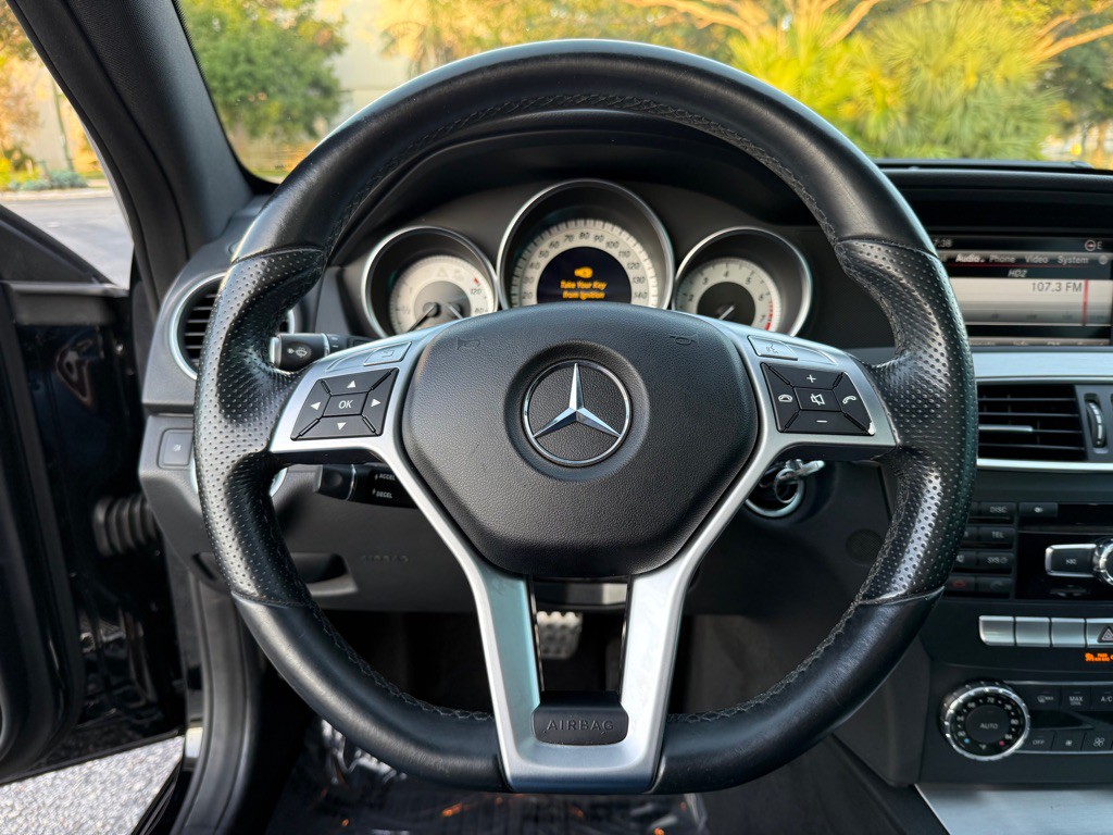 2013 Mercedes-Benz C-Class Image 10