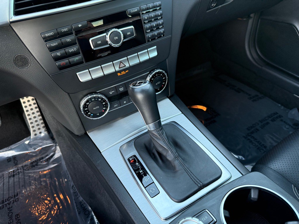 2013 Mercedes-Benz C-Class Image 11