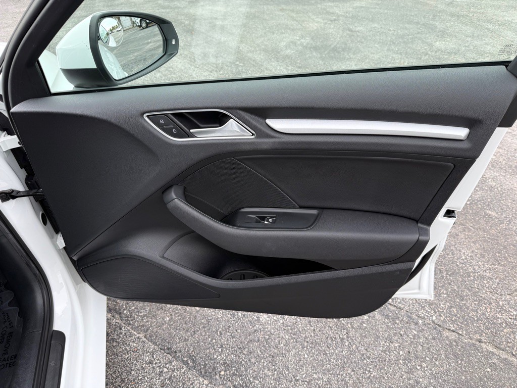 2016 Audi A3 Image 22