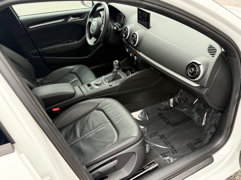 2016 Audi A3 Image 24