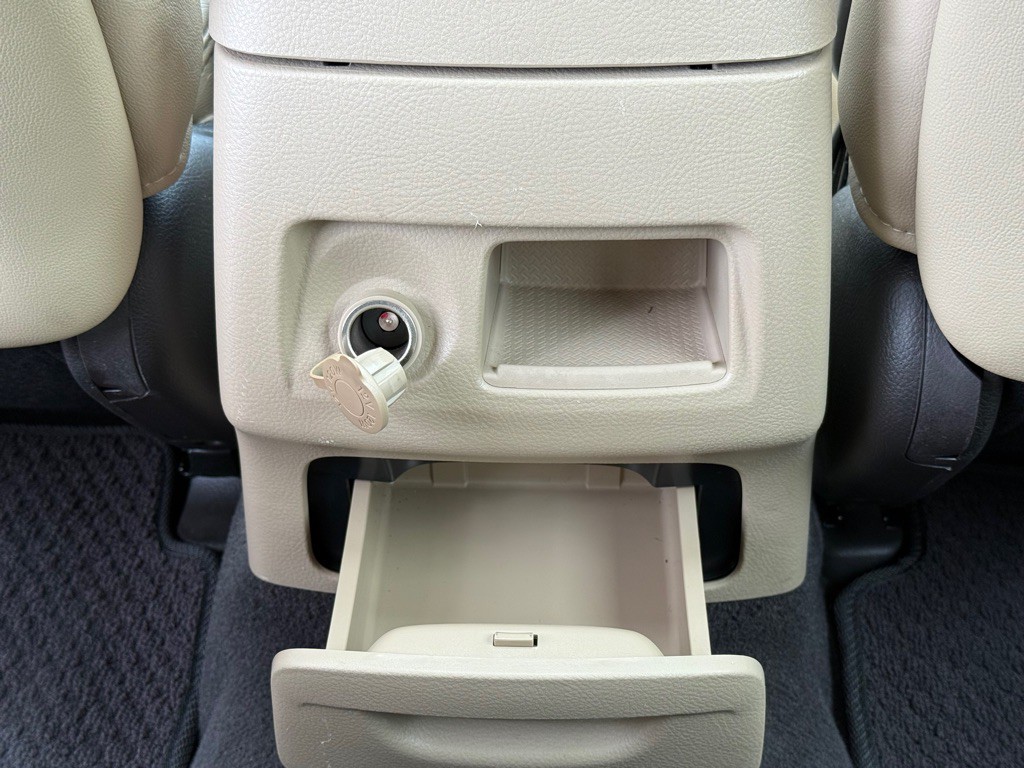 2012 Hyundai Santa Fe Image 13