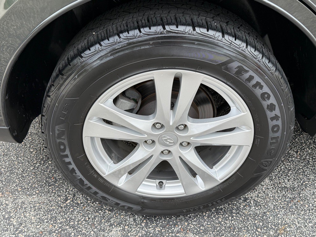 2012 Hyundai Santa Fe Image 28