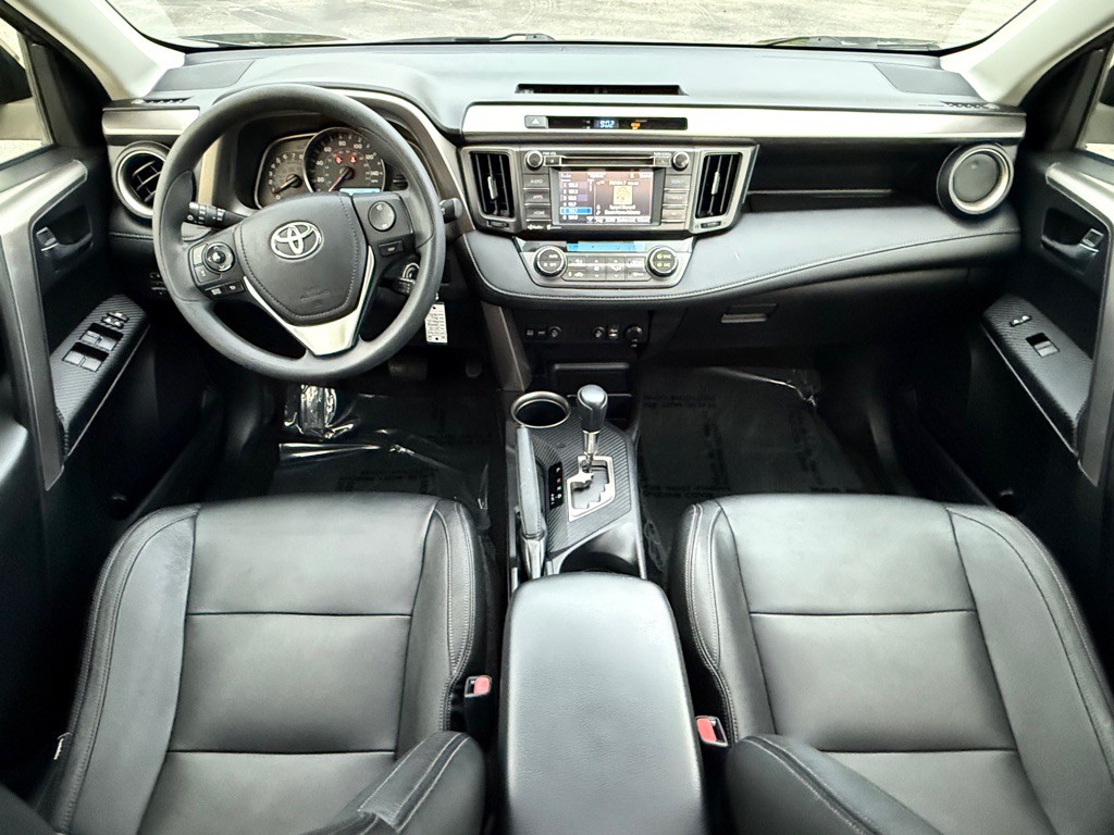 2015 Toyota Rav4 Image 7