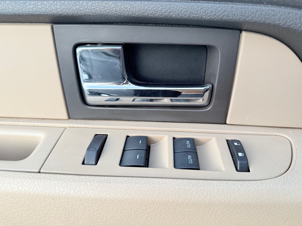 2013 Ford F-150 Image 12