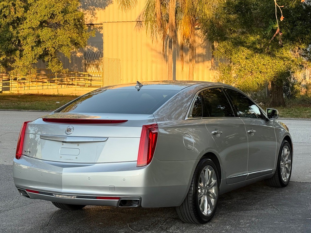2014 Cadillac XTS Image 3