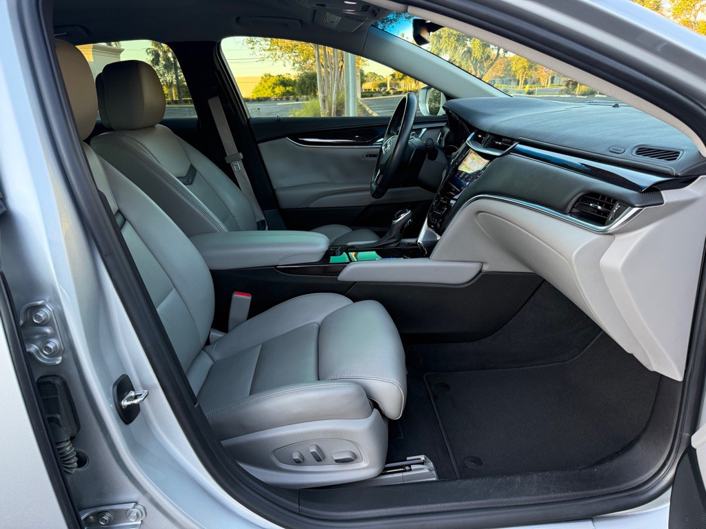 2014 Cadillac XTS Image 21